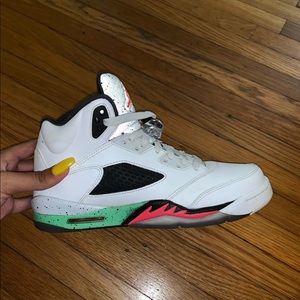 Air Jordan V Poison Green Pro star. Size 7Y